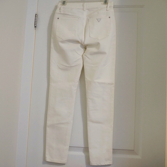 Not Available - Picture 2 of 4